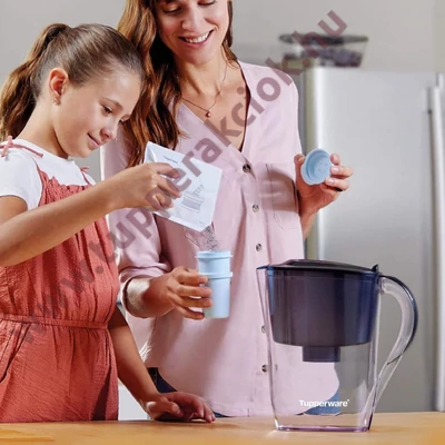 Tupperware Vízszűrő Kancsó 2,6 L